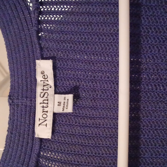 NWOT North Style Blue Sweater - Picture 3 of 5